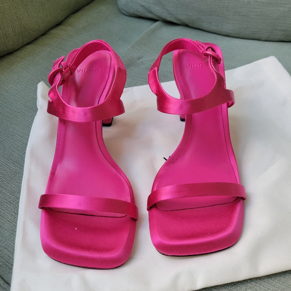 Vince Sandals, Burntrose, New, sz 7.5